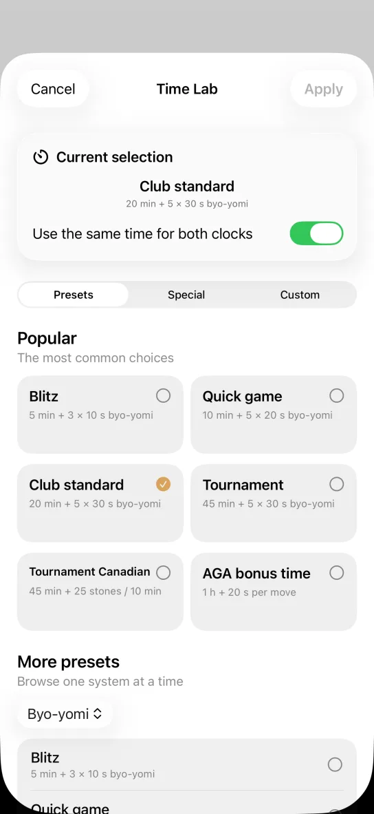 The time control screen of the app: Go presets such as Blitz 5 min + 3 × 10 s, Club standard 20 min + 5 × 30 s, Tournament Canadian 45 min + 25 stones / 10 min and AGA bonus time 60 min + 20 s