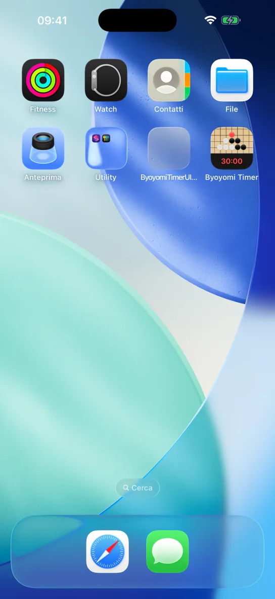 Schermata Home di un iPhone con l'icona dell'app Byoyomi Timer, un goban con il tempo 30:00, e la Dynamic Island sul bordo superiore dello schermo.